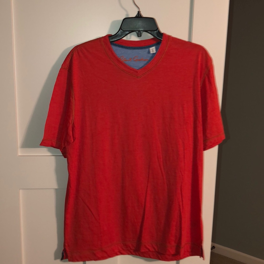 Robert graham v neck